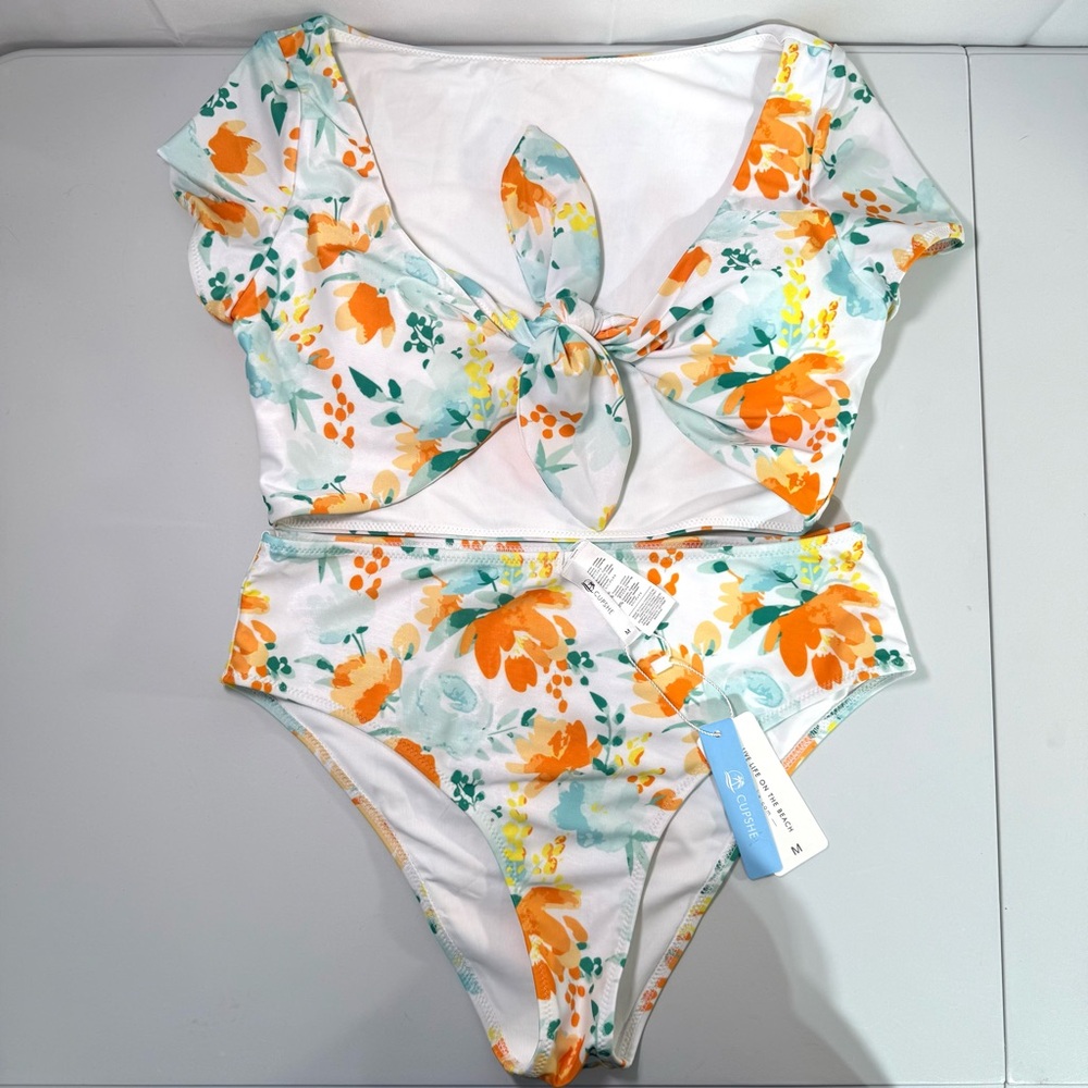 Cupshe Floral Bikini Set Tie Front High Waist NWT Medium